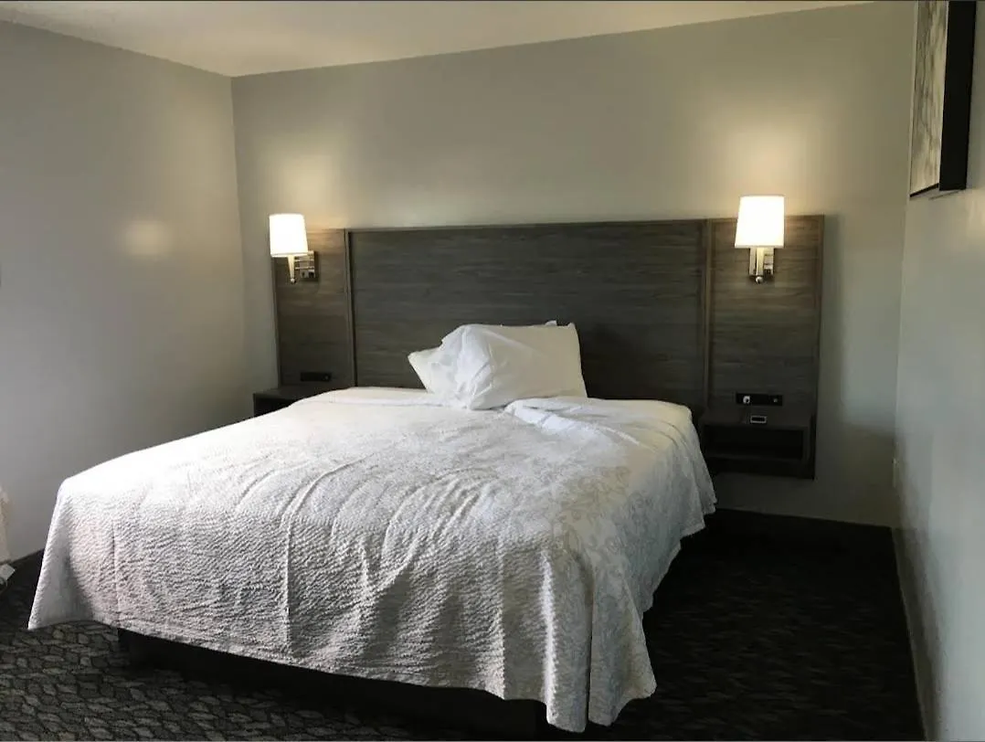 Emerald Hotel & Suites Calgary Airport